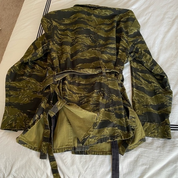 Proenza Schouler- Camouflage Jacket with Removable Belt - Picture 8 of 10